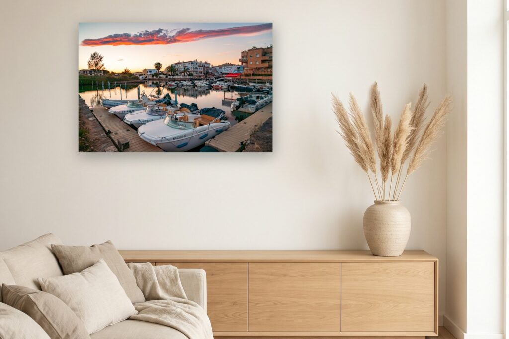 Leinwand Empuriabrava 19 als 120 x 80 cm Leinwand im Wohnzimmer