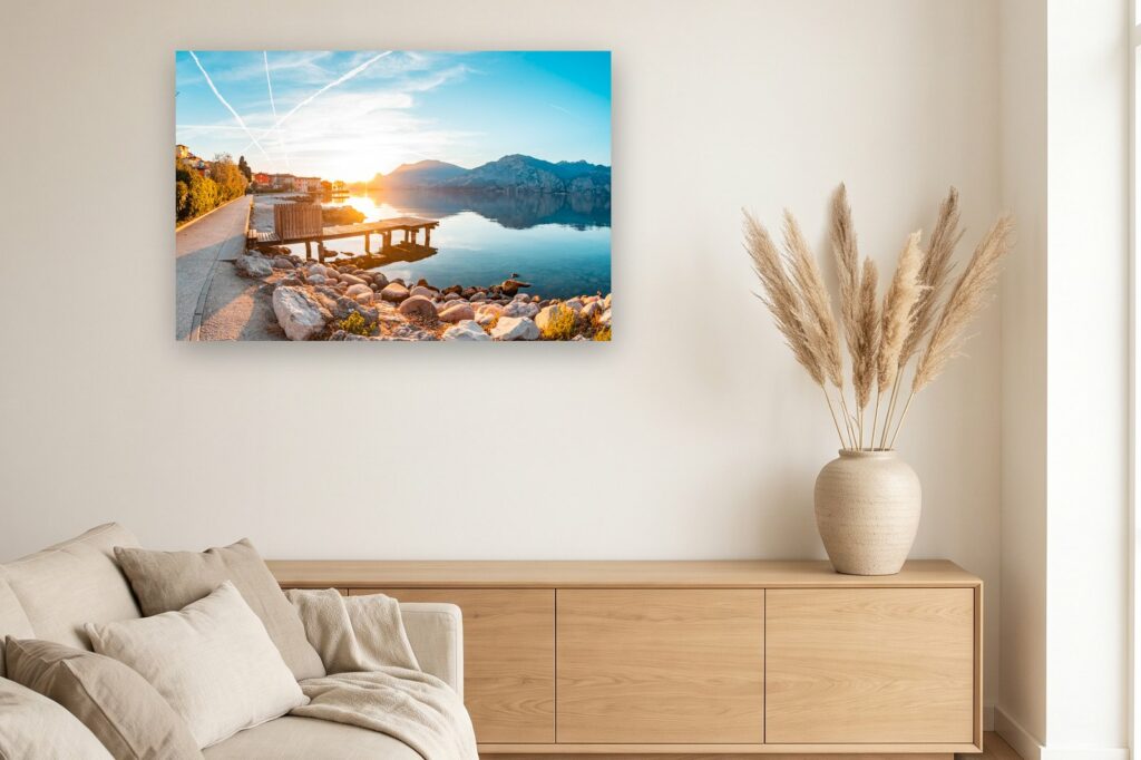 Leinwand Gardasee 11 als 120 x 80 cm Leinwand im Wohnzimmer