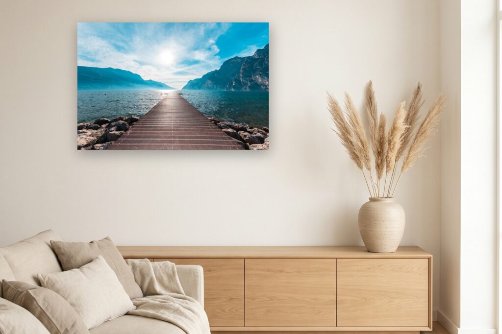 Leinwand Gardasee 4 als 120 x 80 cm Leinwand im Wohnzimmer